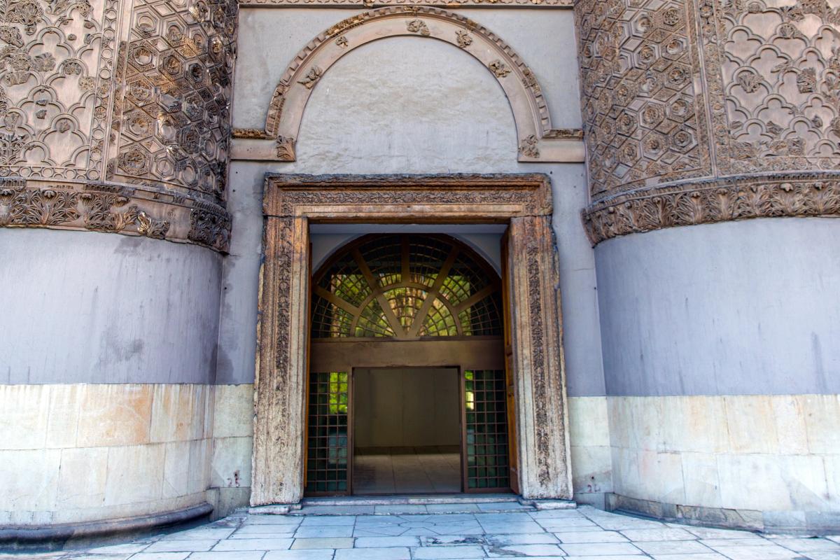 Reports emerged on Tuesday claiming that six Roman statues had been stolen from the National Museum of Damascus 

Photo: Art Event