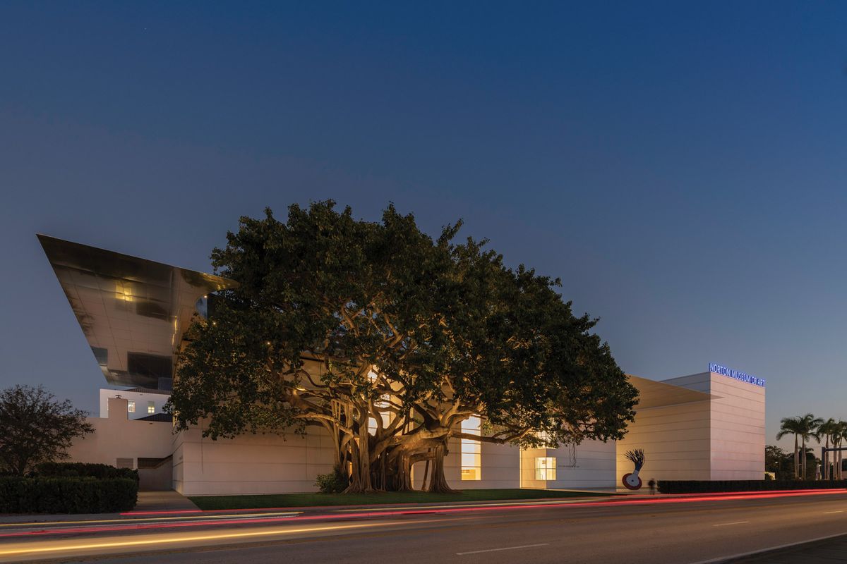 Norton Museum of Art, West Facade © Nigel Young, Foster + Partners