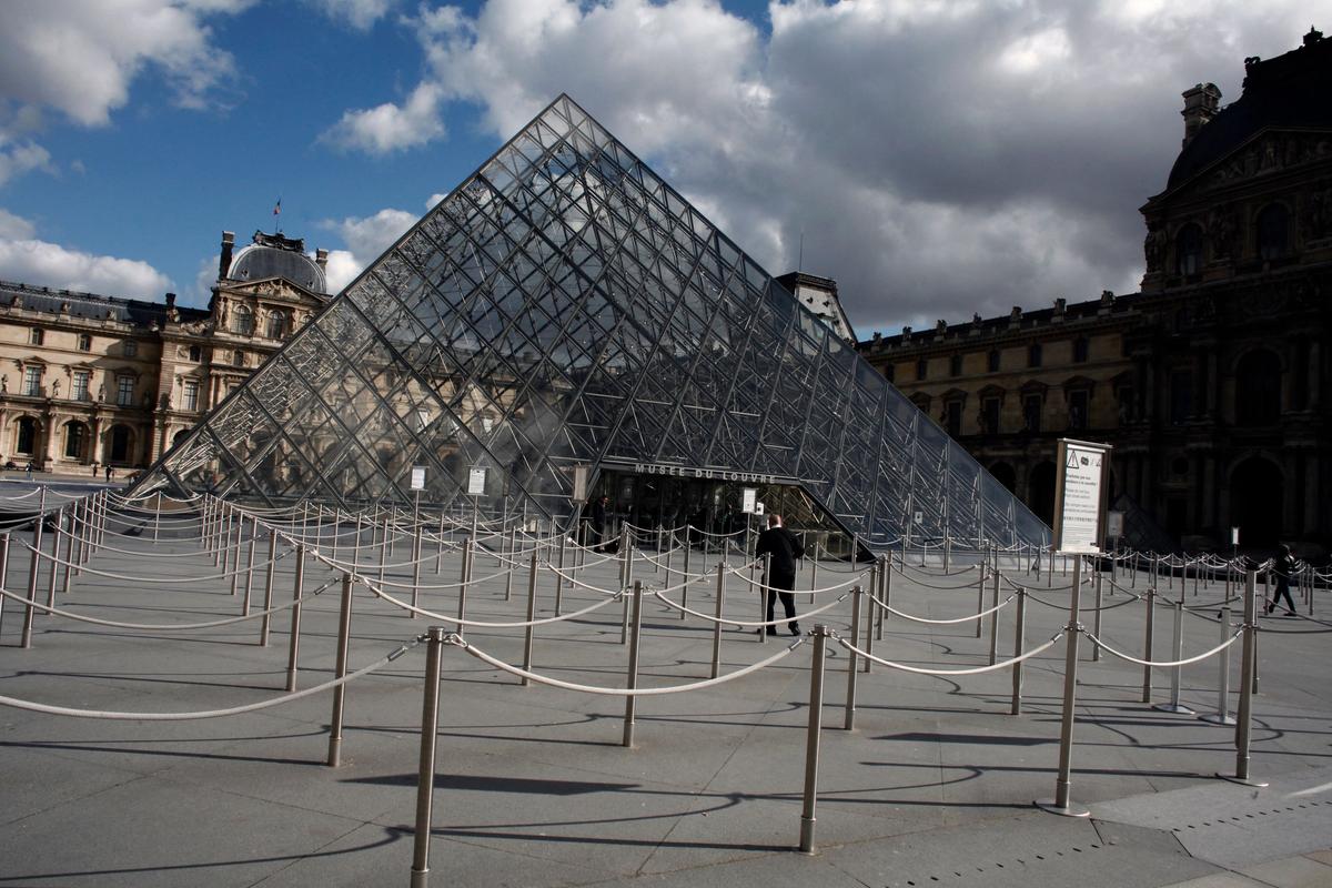 The world's most visited museum, the Musée du Louvre in Paris, was closed "until further notice" on 13 March Photo: AP Photo/Thibault Camus