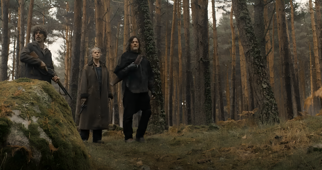 Antonio, Carol and Daryl searching for Roberto.