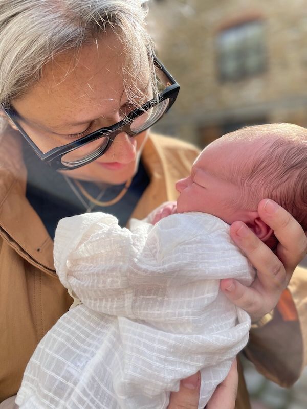 Profile Photograph of Amanda Patterson-Crowley, founder of Your Bold Birth Doula Services