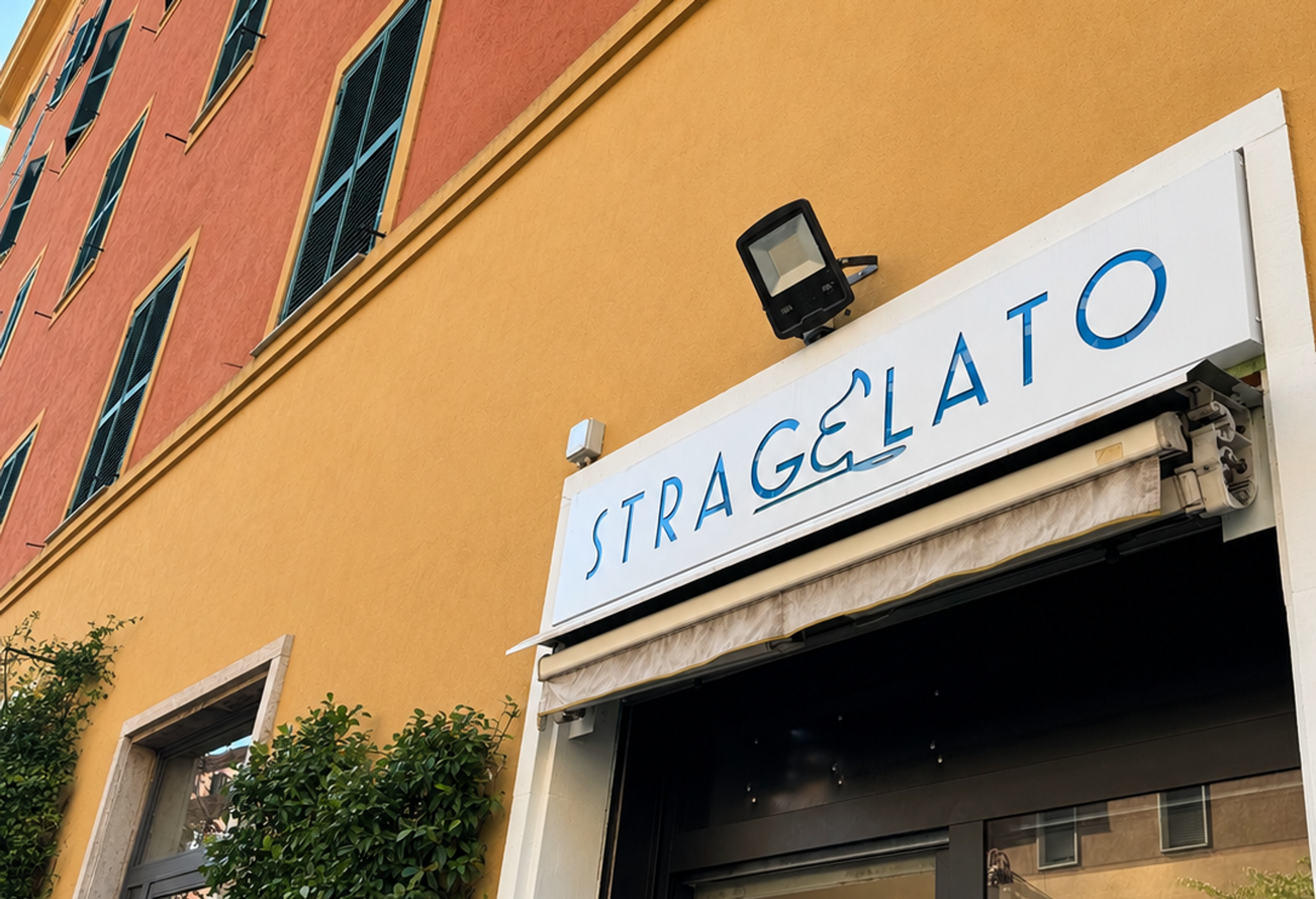 insegna stragelato