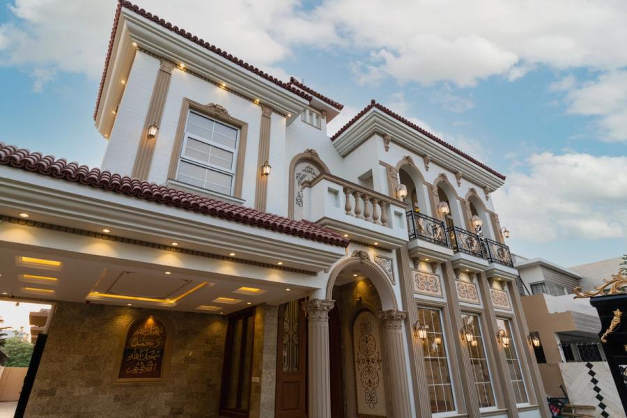 A Mediterranean-Revival Villa in Palm Beach's Estate Section Lists for $12M