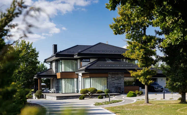 What It Actually Costs to Close on a 5 Million Złoty House
