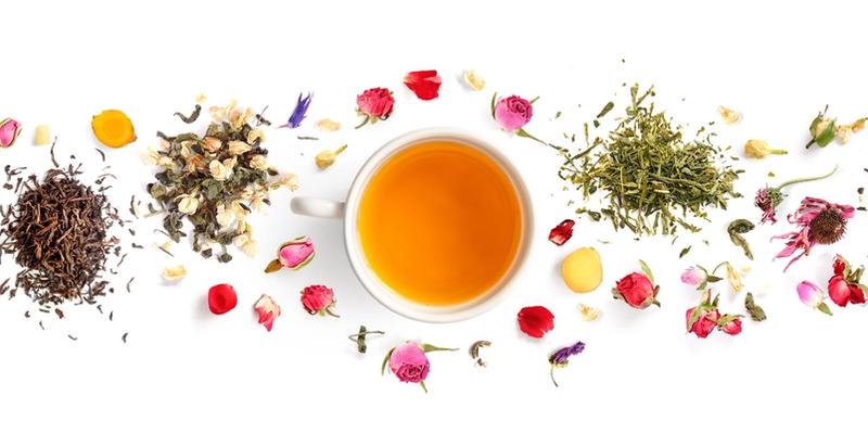 Teekräuter, Teetasse, Blüten