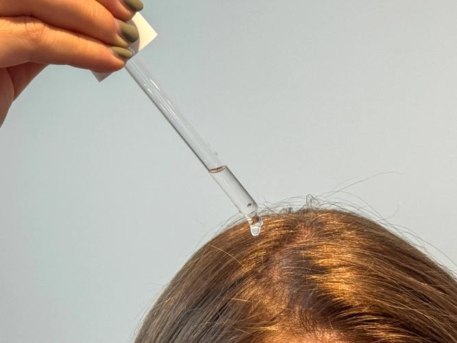 Anwendung ribogrow Hair Booster Serum