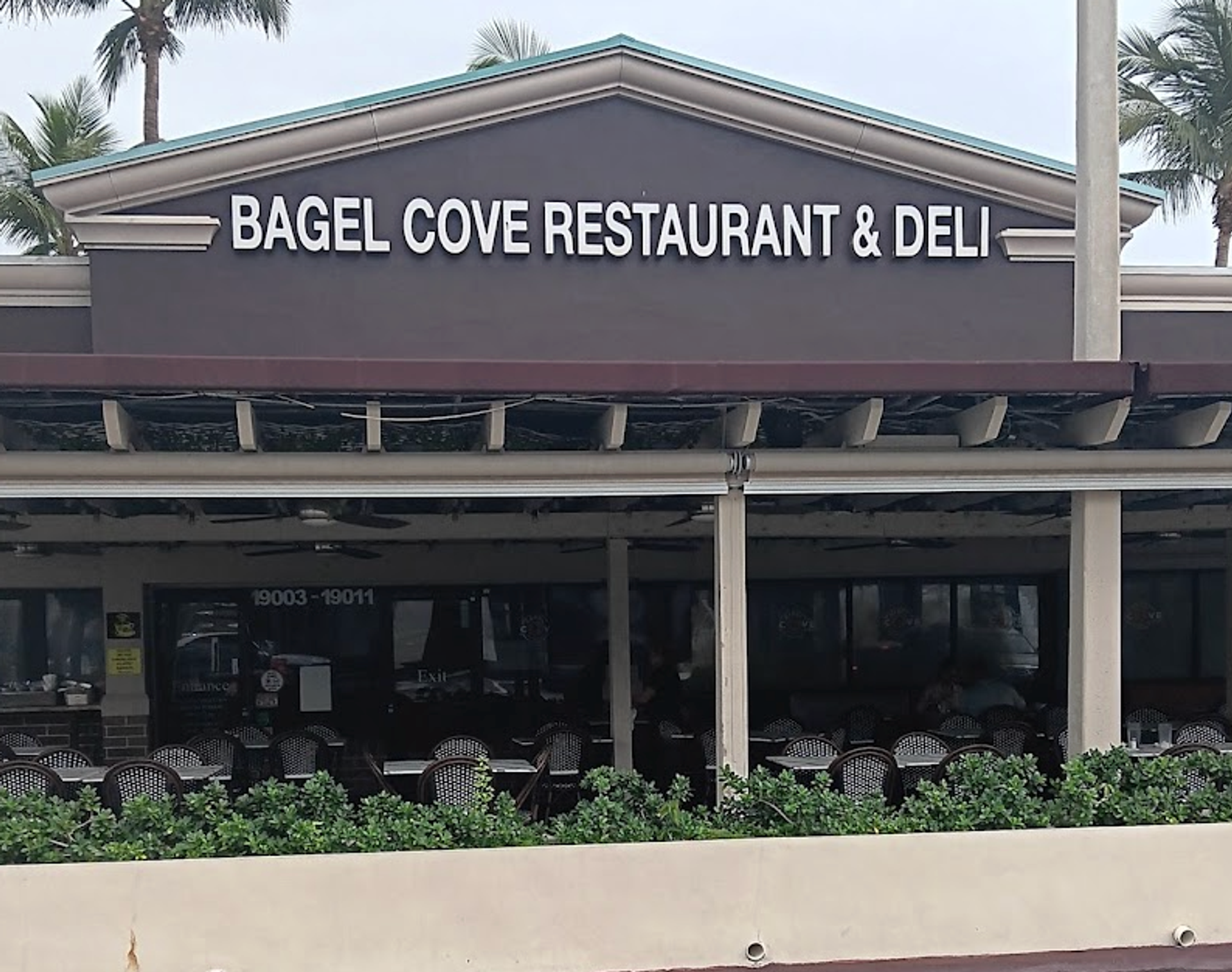 Bagel Cove Restaurant & Deli