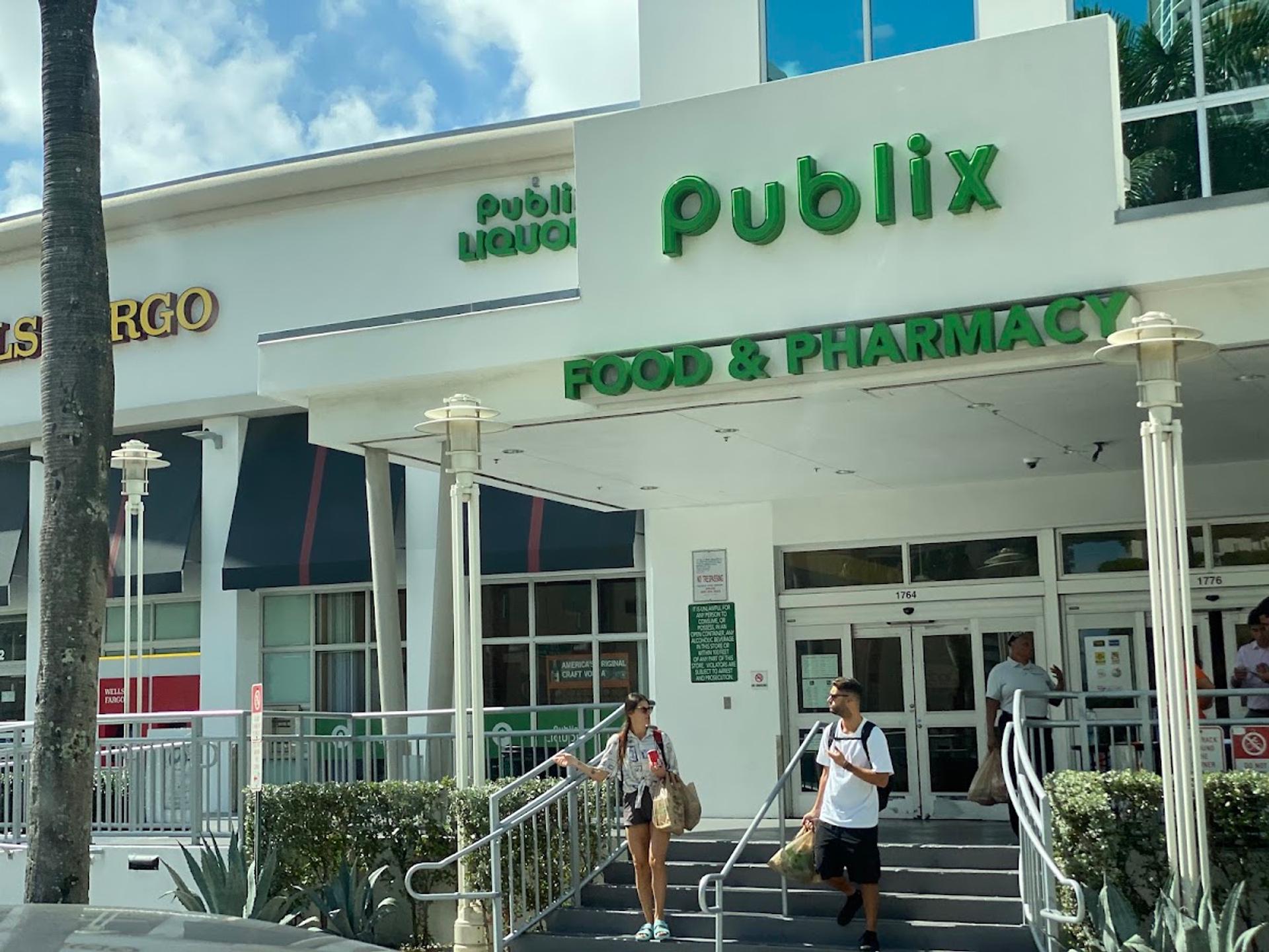 Publix Super Market at 18Biscayne