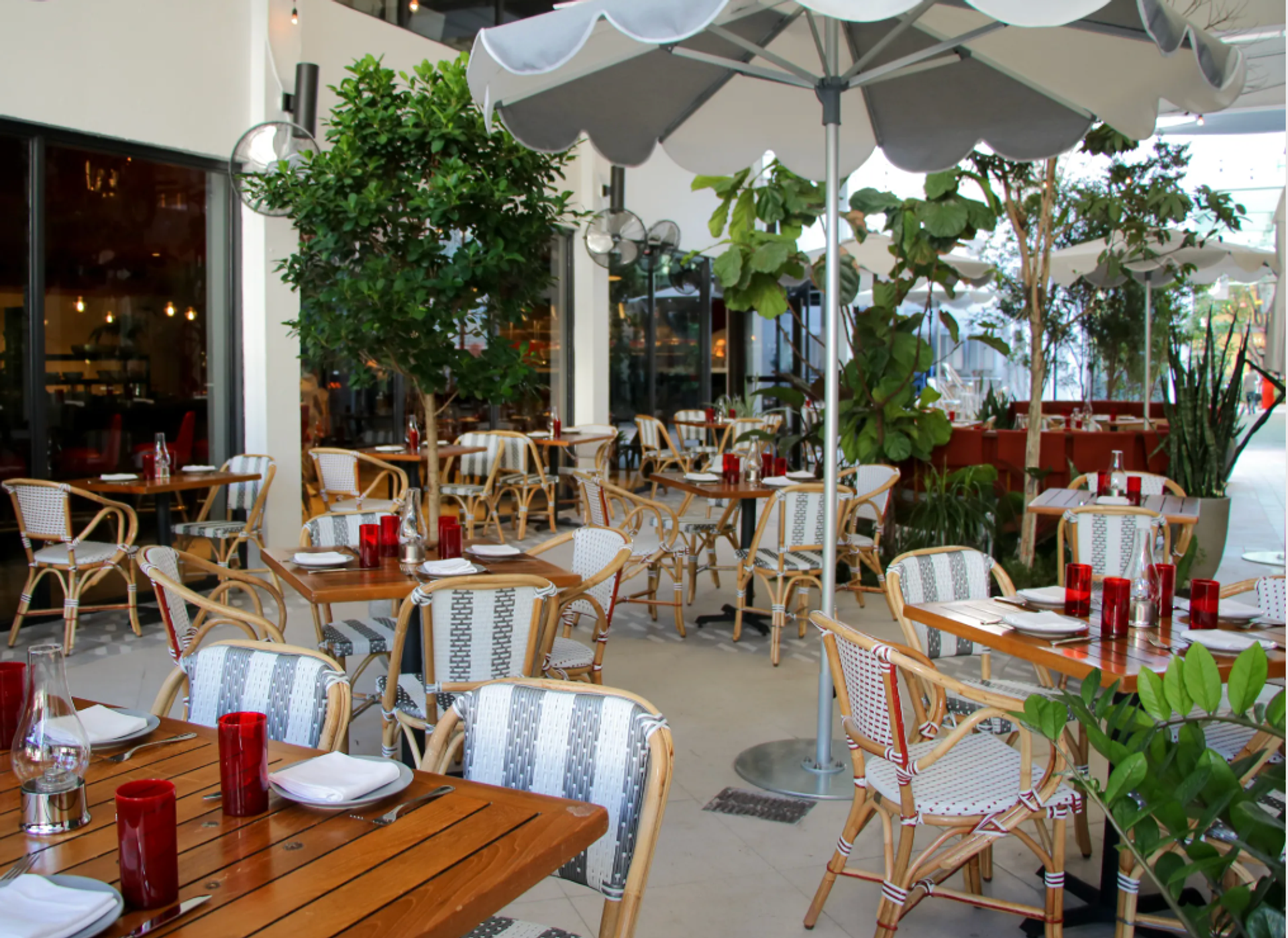 Michael's Genuine Food & Drink