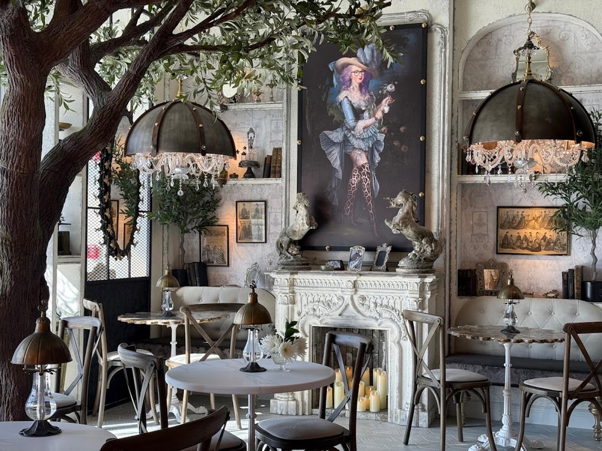 Glimmer Café