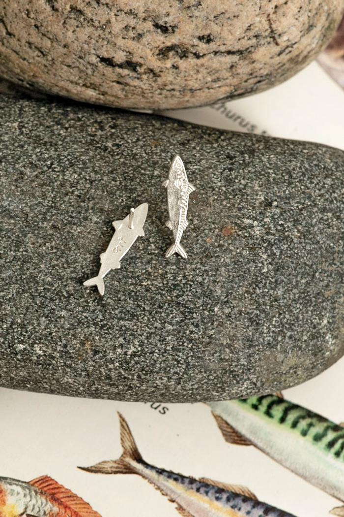 Secondary product image for "Örhänge Makrill Silver"
