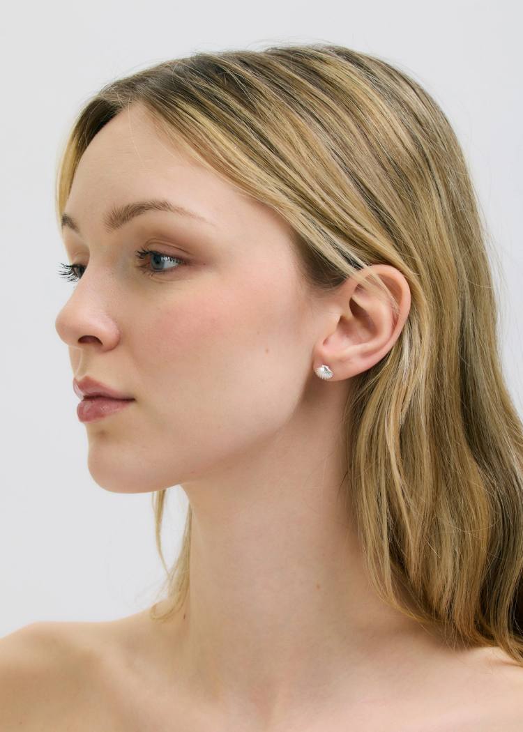 Secondary product image for "Earring Shell Silver"