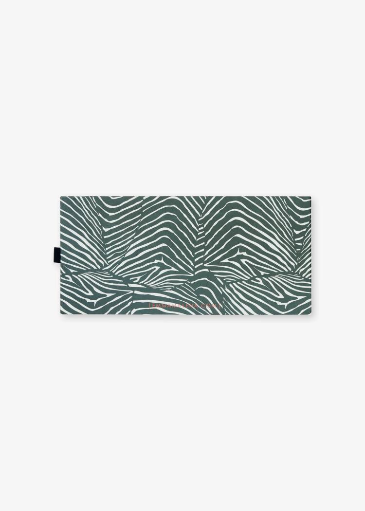 Secondary product image for "Sex laxar i en laxask Presentkartong Grön Stor 30x14x7"