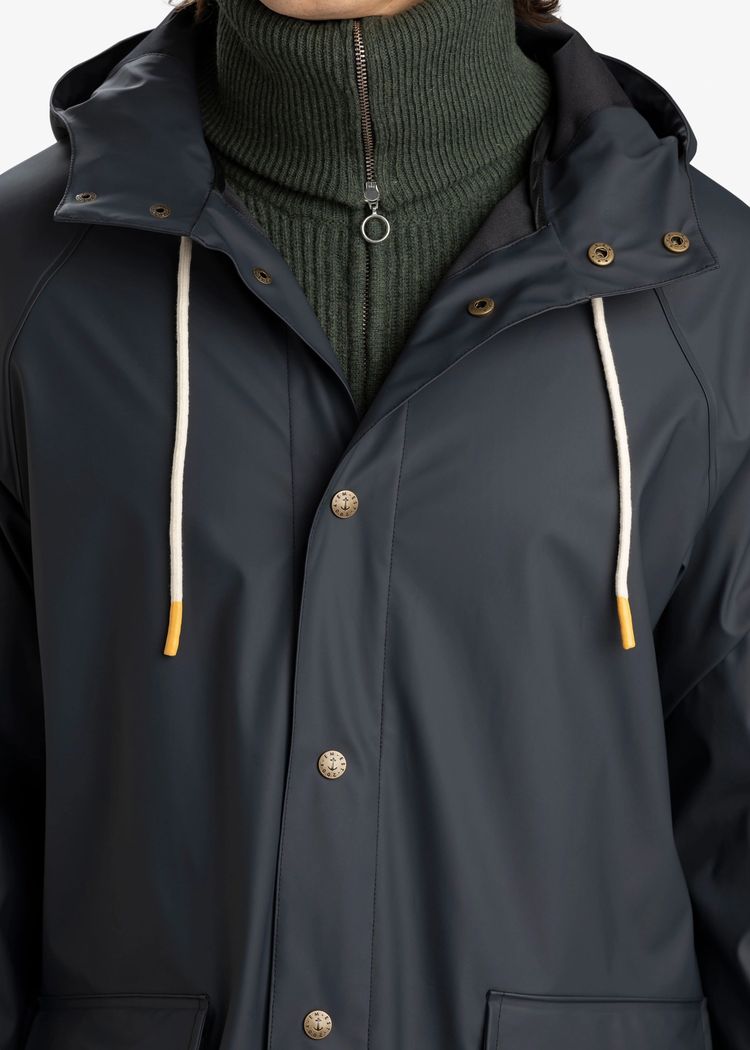 Secondary product image for "Storm Rain Jacket Navy"