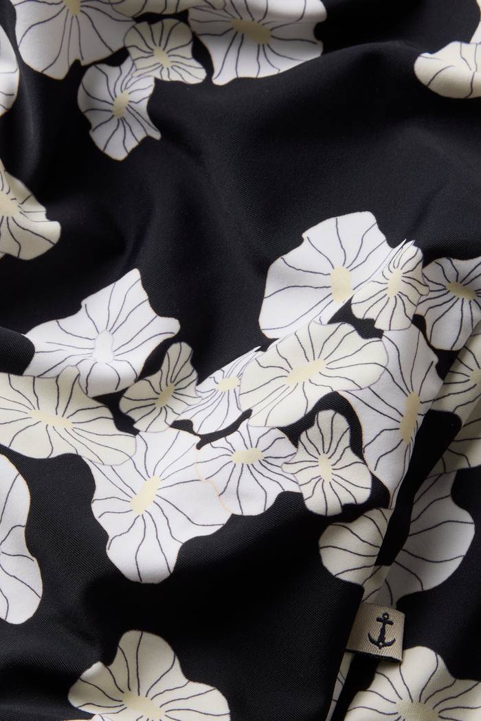 Secondary product image for "Lisa Swimsuit Barnacle"