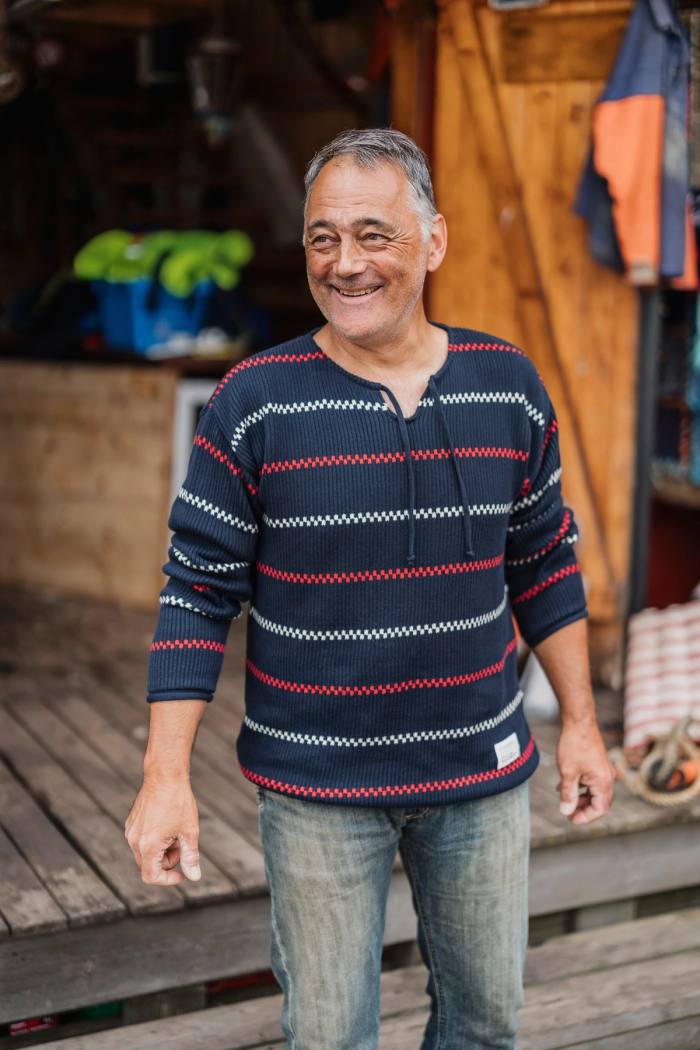 Secondary product image for "Käringö Knitted Sweater Navy"