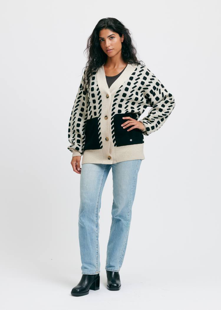 Secondary product image for "Piren Cardigan Offwhite Black"