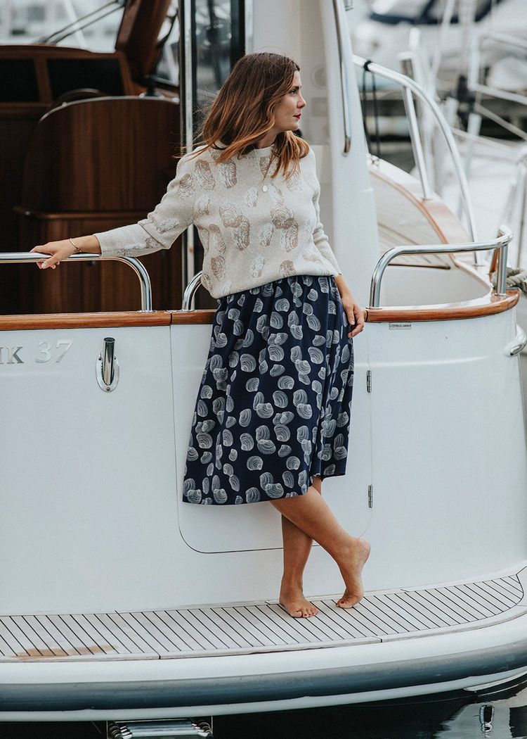 Secondary product image for "Taik Skirt Shell Navy"