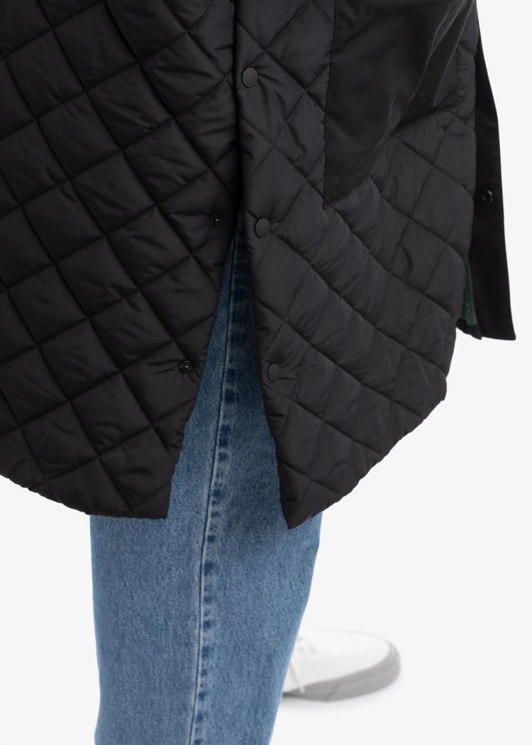 Secondary product image for "Ro Poncho Quilt"