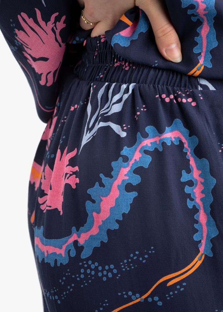 Secondary product image for "Alex Trousers Seaweed Multi"