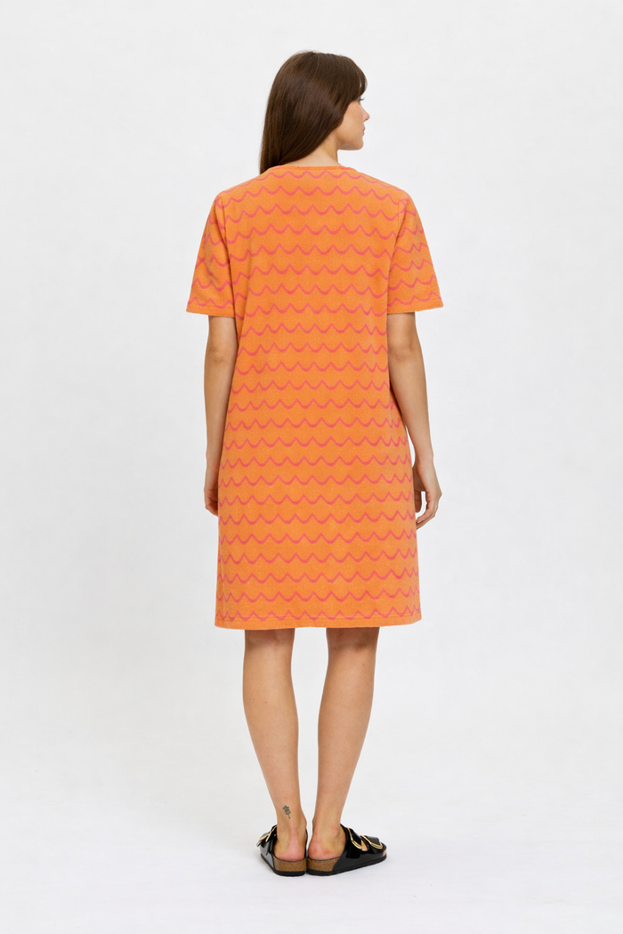 Secondary product image for "Hilda Frottéklänning Orange/Rosa Våg"