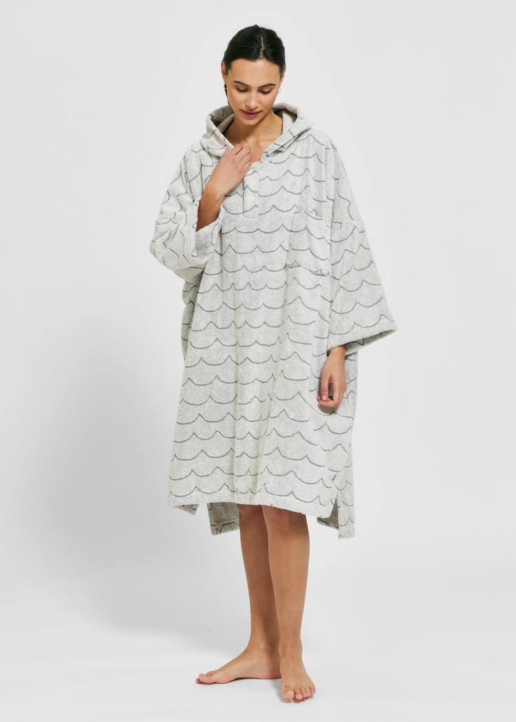 Secondary product image for "Terry Poncho Wave Ecru Long Sleeve"