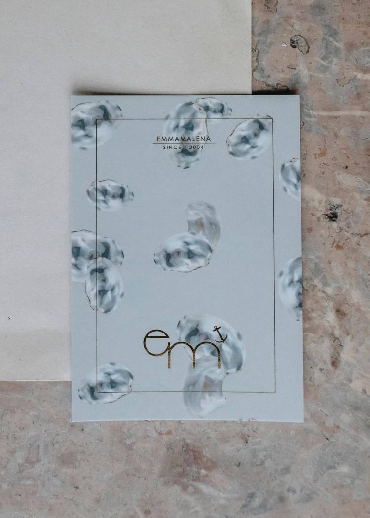 Secondary product image for "Card Oyster"