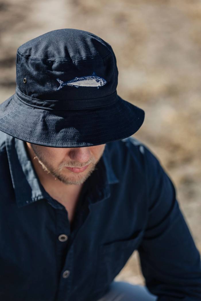 Secondary product image for "Buckethat Makrillen Marinblå"