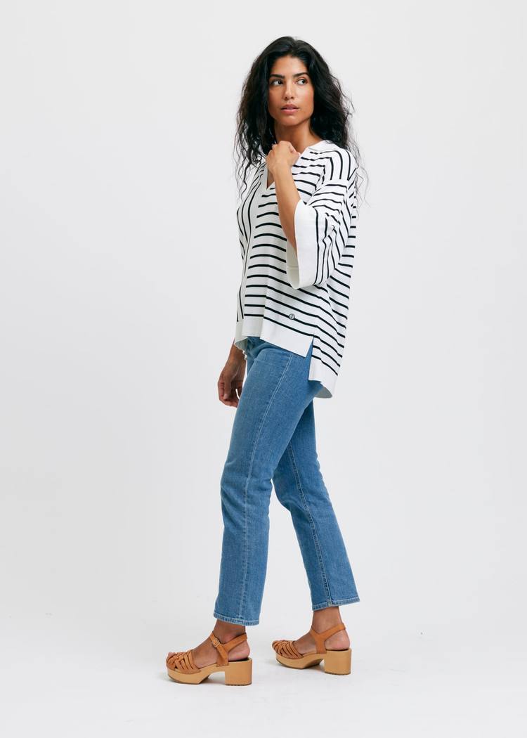 Secondary product image for "Alma stickad Rand"