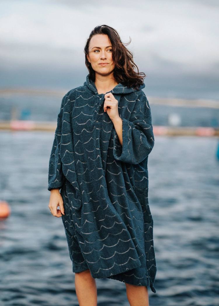 Secondary product image for "Terry Poncho Wave Petrol Long Sleeve"