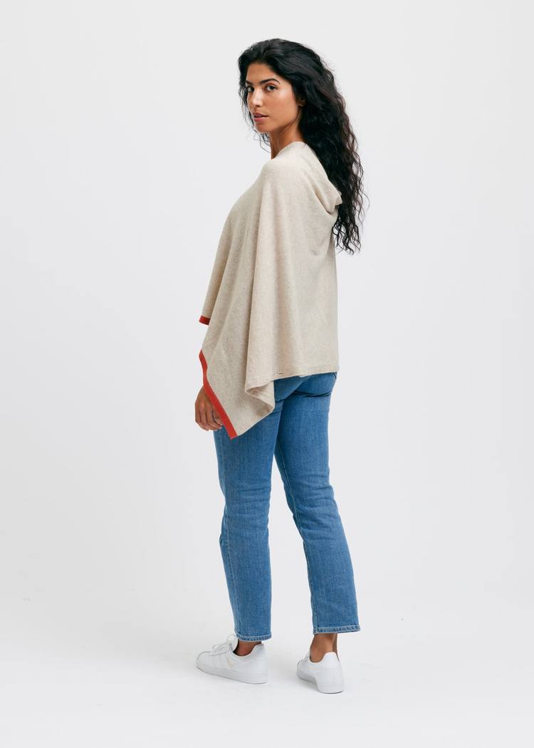 Secondary product image for "Kari Poncho Sand"