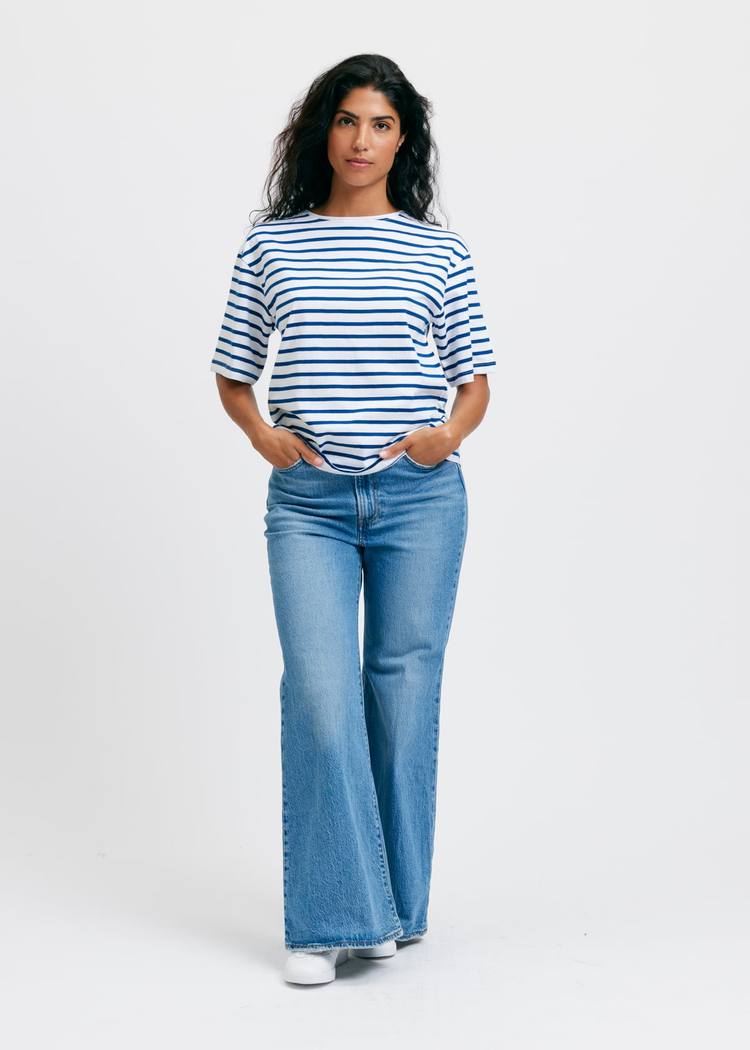 Secondary product image for "Tuva T-Shirt Rand Vit Blå"