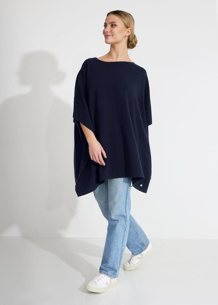 Secondary product image for "Lo Poncho Navy"