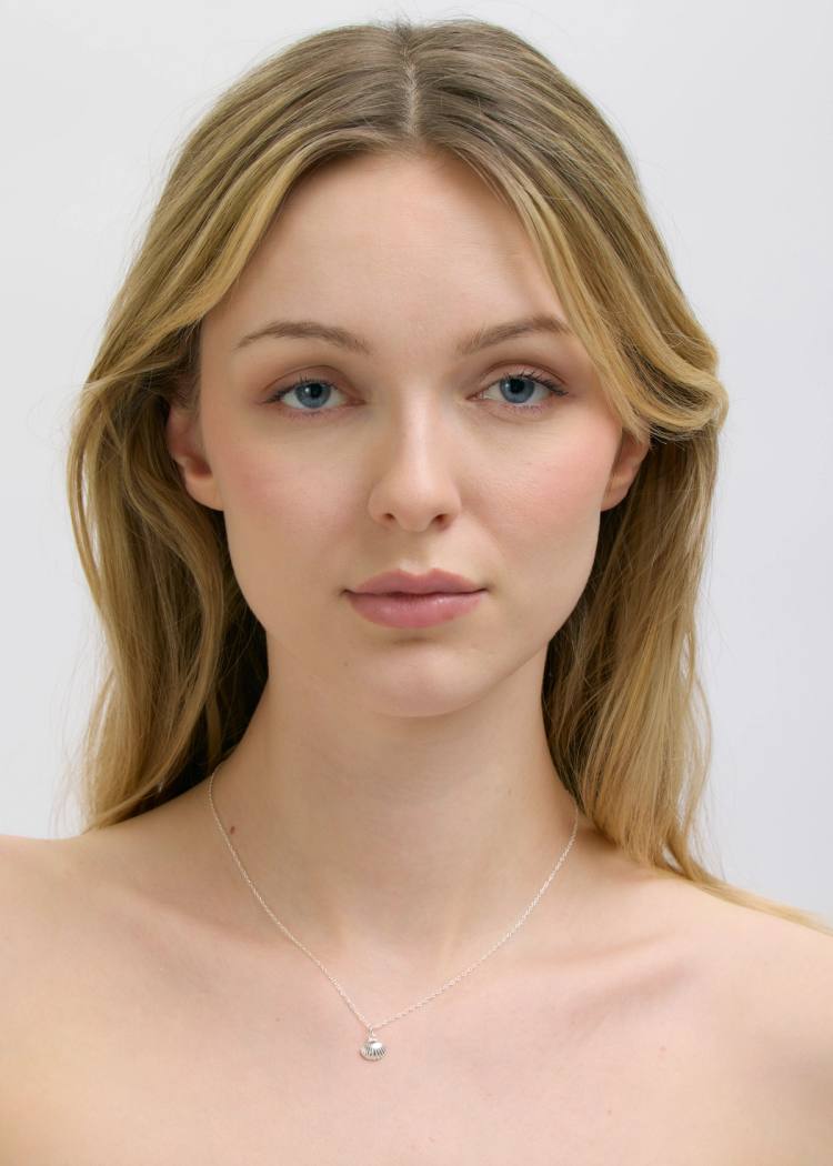 Secondary product image for "Halsband Snäcka Silver"