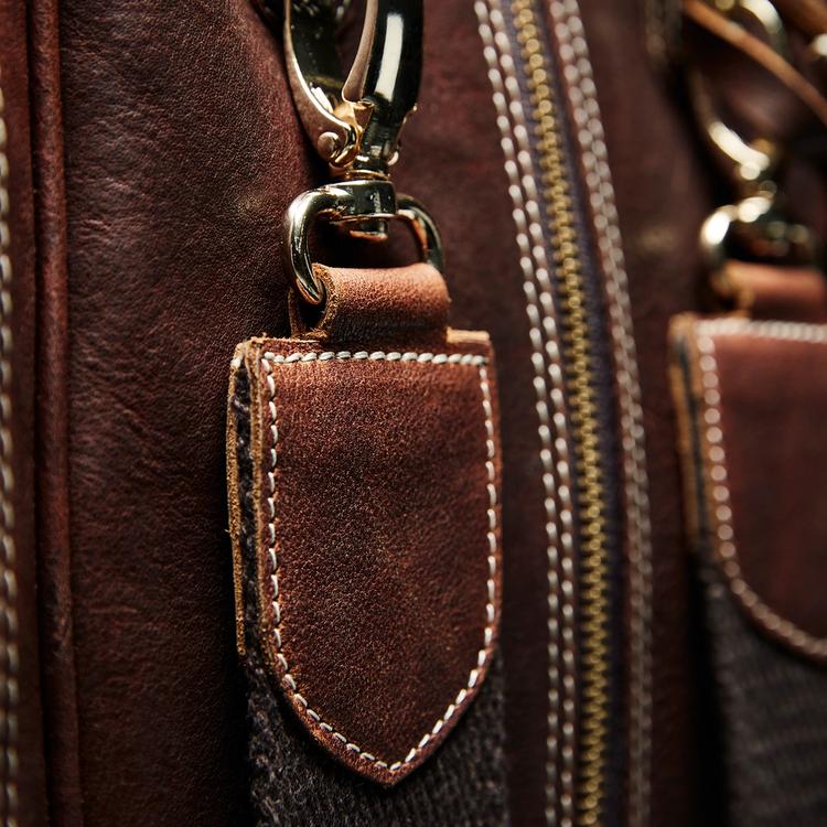 Secondary product image for "ESS T Double Padel Bag Mahogny"