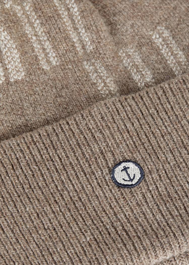 Secondary product image for "EM Stickad Mössa Beige"