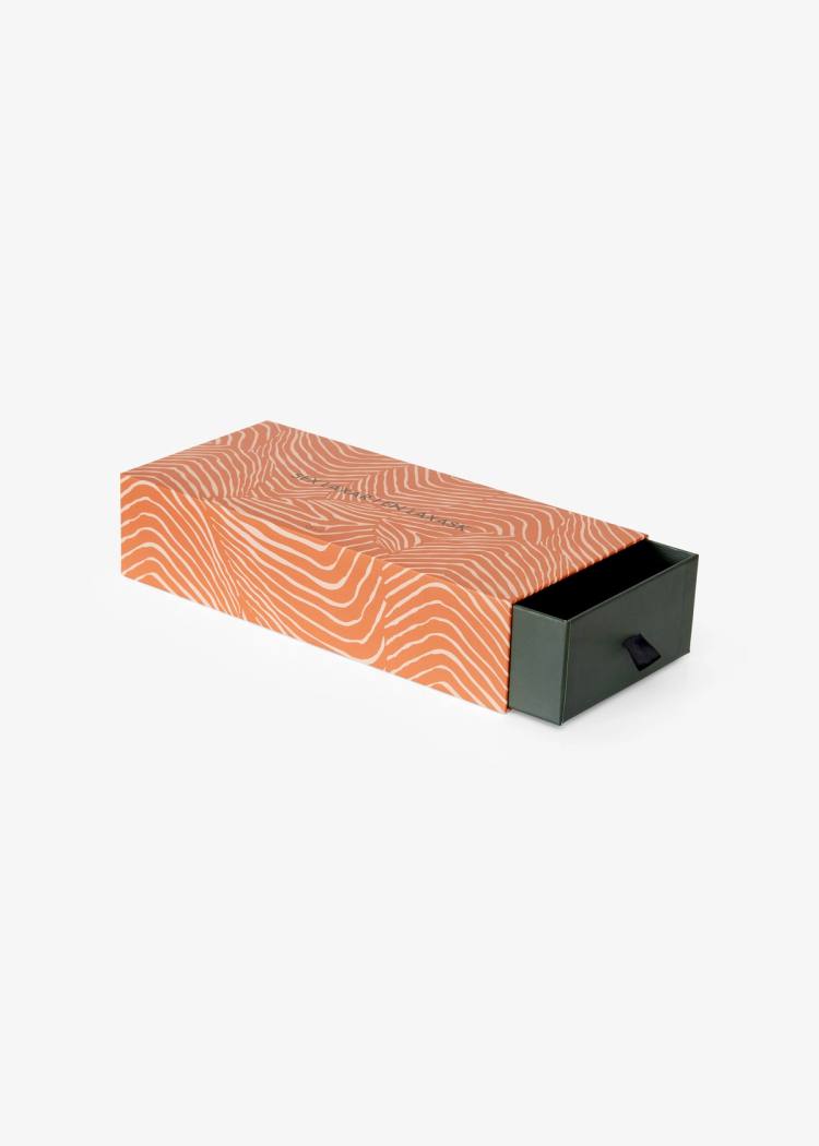 Secondary product image for "(Sex laxar i en laxask) Carton Big Orange 30x14x7"