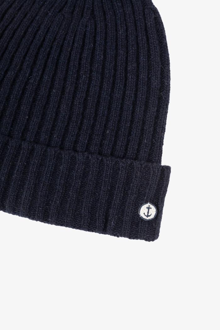 Secondary product image for "Stickad Mössa Marinblå"