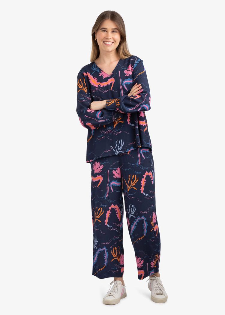 Secondary product image for "Alex Trousers Seaweed Multi"
