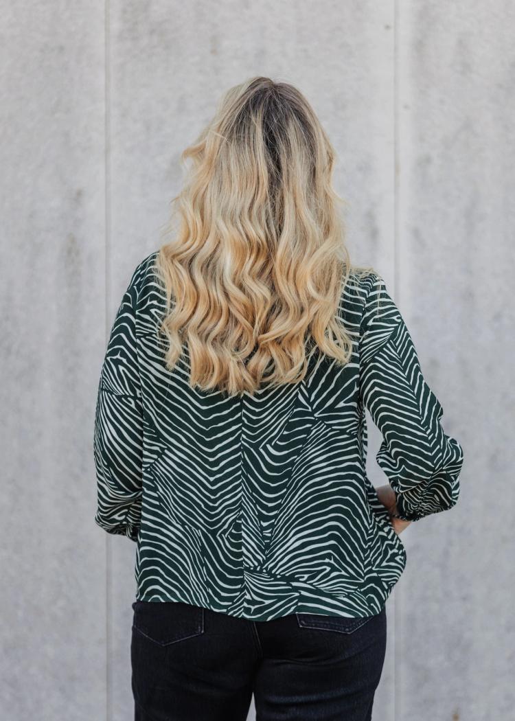 Secondary product image for "Martina Blouse Salmon Green"