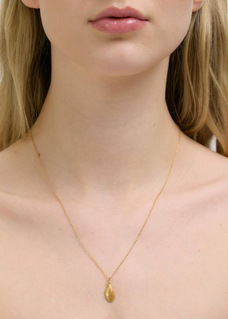 Secondary product image for "Halsband Blåmussla Guld"