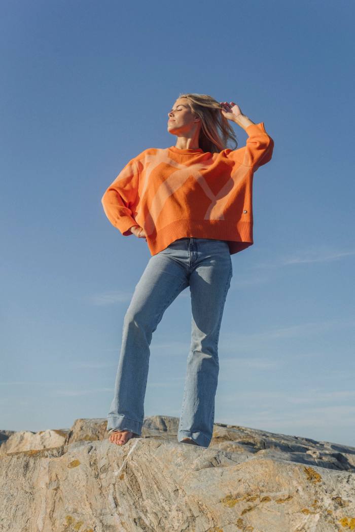 Secondary product image for "Brygg Knit Sweater Peach"