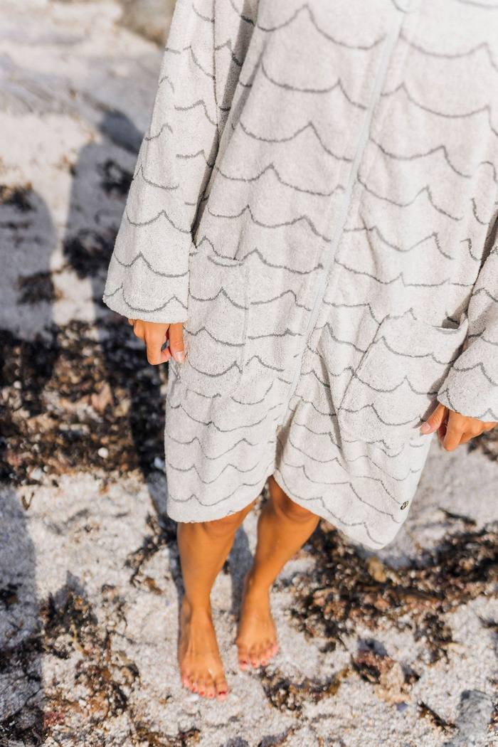 Secondary product image for "Bathrobe Ladies Wave Ecru"