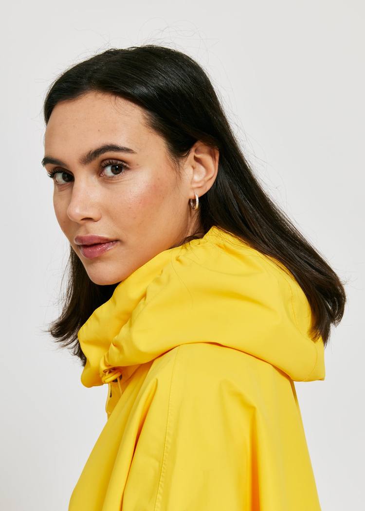 Secondary product image for "GBG Rain Poncho Yellow"