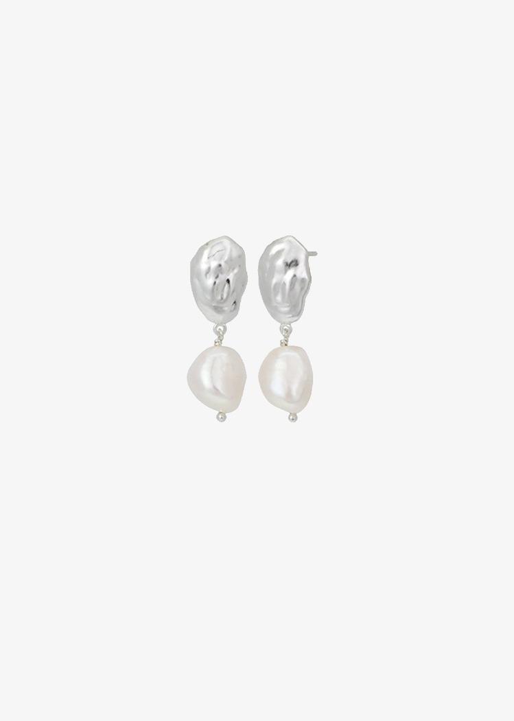 Secondary product image for "Earring Oyster Pearl Silver"