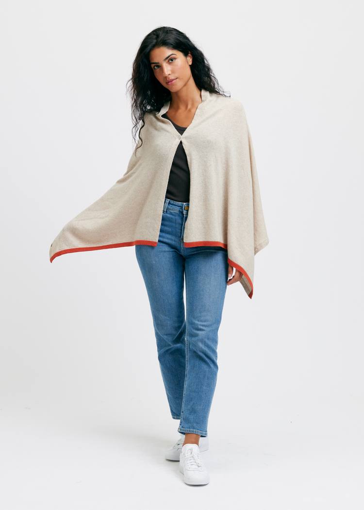 Secondary product image for "Kari Poncho Sand"