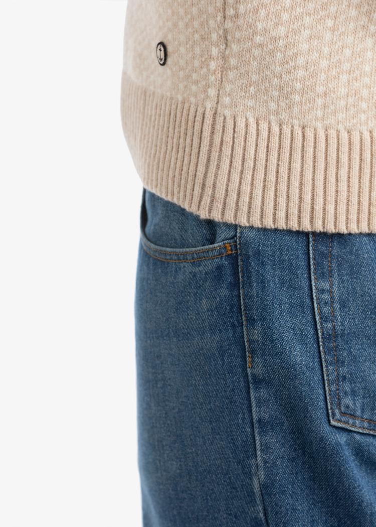 Secondary product image for "Knut Knitted Sweater"