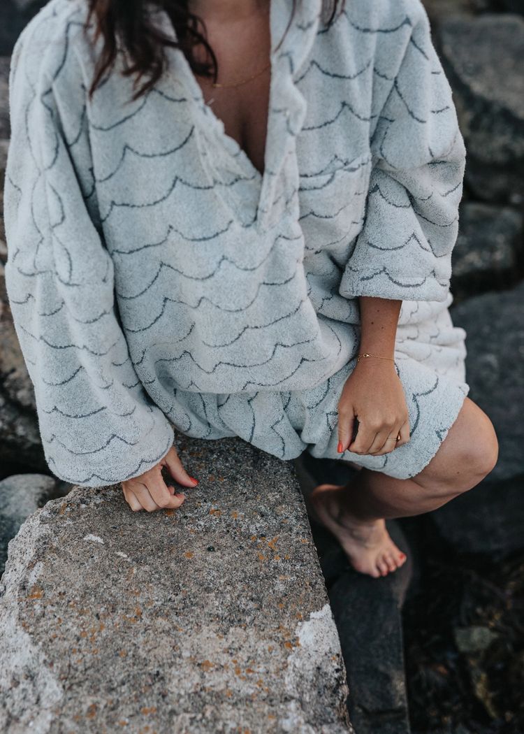 Secondary product image for "Frottéponcho Vågen"
