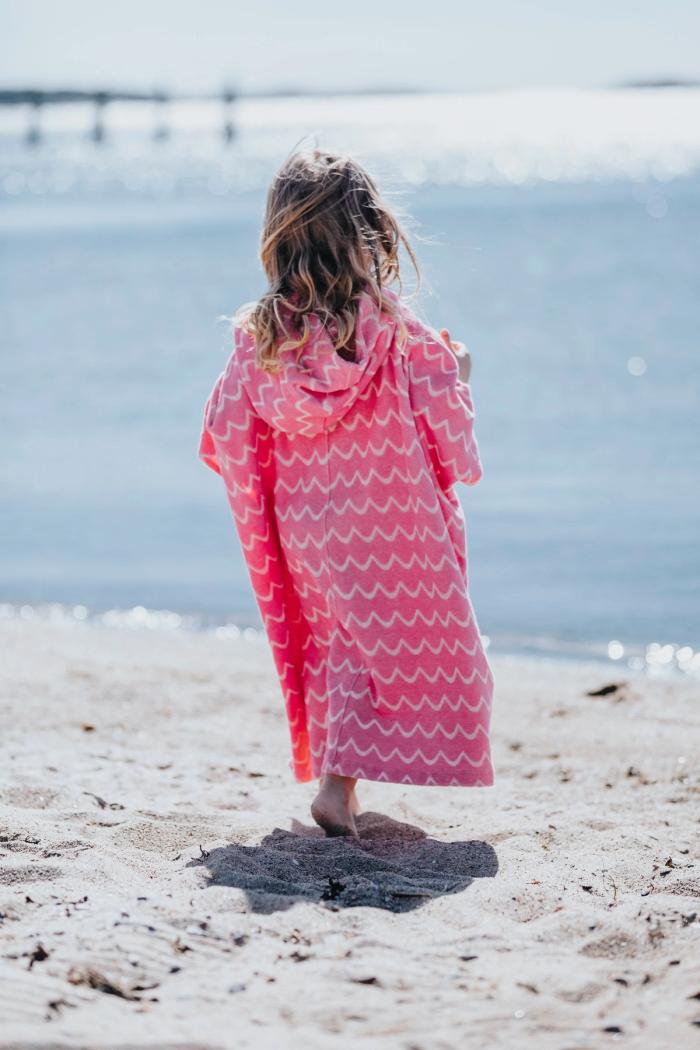 Secondary product image for "Frottéponcho Våg Rosa Barn"