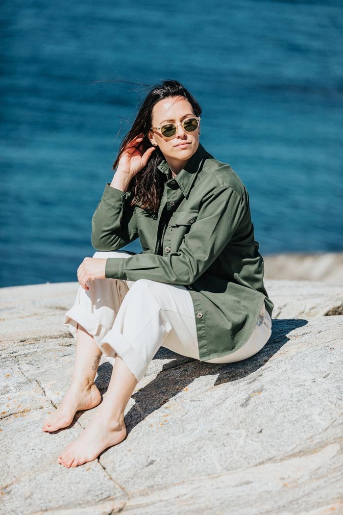 Secondary product image for "Overshirt Dam Grön"